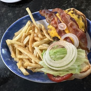 Momma Sally's Family Restaurant - Bacon Cheeseburger - American Near Me - Inglis, Florida Momma Sally's Family Restaurant - Bacon Cheeseburger - American Near Me - Inglis, Florida