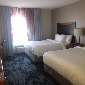 Fairfield by Marriott Inn & Suites Kansas City Overland Park - Double Queen Room - Hotels Near Me - Overland Park, Kansas Fairfield by Marriott Inn & Suites Kansas City Overland Park - Double Queen Room - Hotels Near Me - Overland Park, Kansas