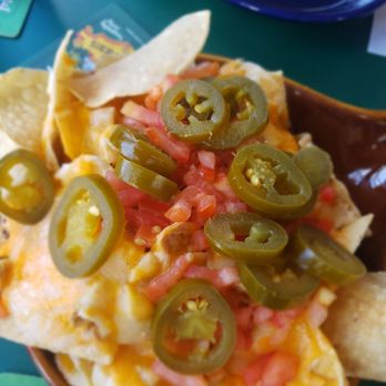 Moose's Pub & Cafe - Kihei - Chicken nachos - American Near Me - Kihei, Hawaii Moose's Pub & Cafe - Kihei - Chicken nachos - American Near Me - Kihei, Hawaii