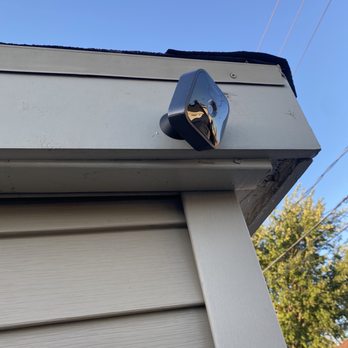 Right By Knight Solutions - TV Mounting Near Me