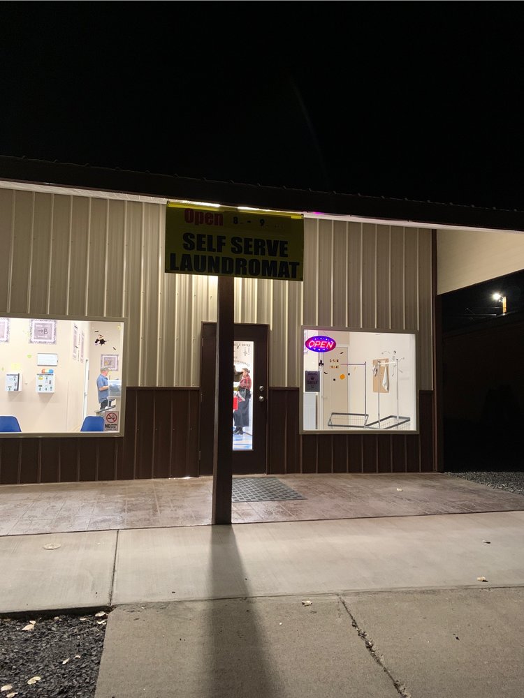 THE COUNTRY WASHBOARD Updated September 2024 134 S W Cir Dr, Hines