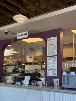 Pizzeria Violetta, Piedmont Ave by null