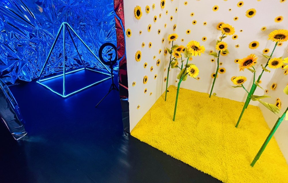 THE SELFIE BOX Updated October 2024 42 Photos 7400 San Pedro Ave