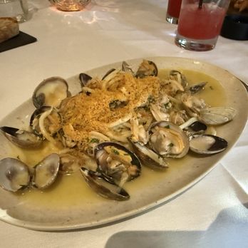 Maréla - clams - Seafood Near Me - Healdsburg, California Maréla - clams - Seafood Near Me - Healdsburg, California
