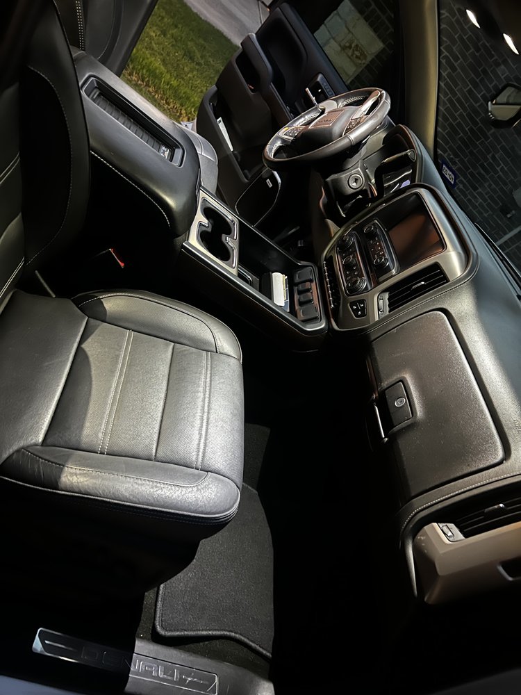 ROYAL MOBILE DETAILING Updated August 2024 21 Photos Garland