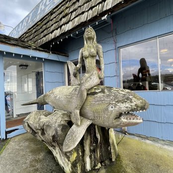 Chart Room Restaurant - Seafood Near Me - Crescent City, California