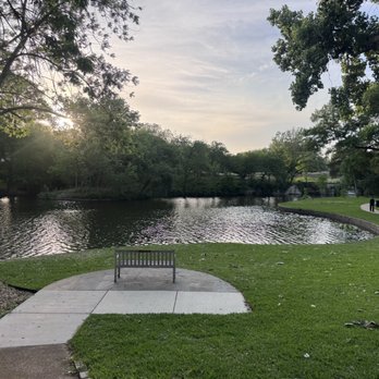 Lakeside Park - Parks Near Me - Dallas, Texas