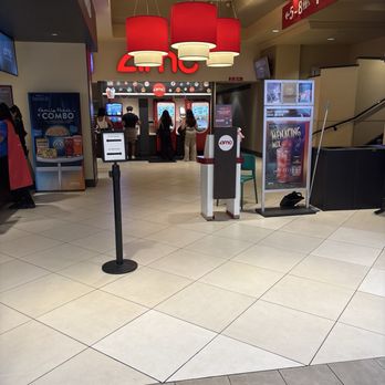 AMC Burbank Town Center 8 - Cinema Near Me - Burbank, California AMC Burbank Town Center 8 - Cinema Near Me - Burbank, California