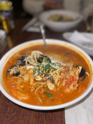 Luna Trattoria by null