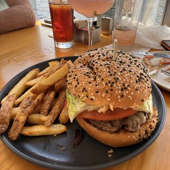 G & B Dockside - Black Angus Burger - Seafood Near Me - Fort Lauderdale, Florida G & B Dockside - Black Angus Burger - Seafood Near Me - Fort Lauderdale, Florida