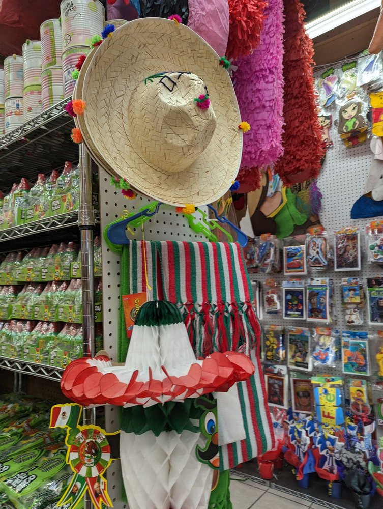 CANDY FRUIT Updated October 2024 15 Photos 1212 N Yarbrough Dr