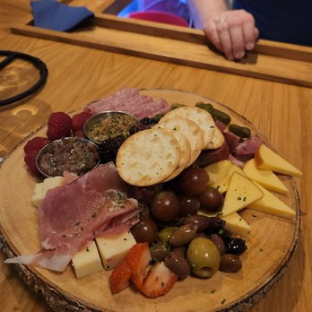 Well Hung Vineyard - Charcuterie board - Wine Bars Near Me - Charleston, South Carolina