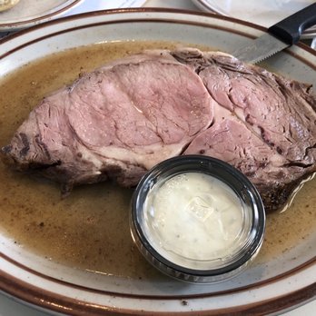 Don Hall's Prime Rib - Prime rib 10 oz medium rare - American Near Me - Fort Wayne, Indiana