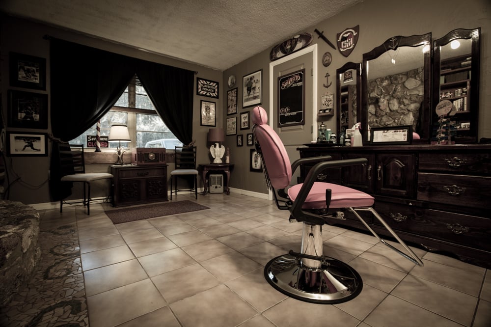 TOP NOTCH HAIRCUTS CLOSED Updated September 2024 11 Photos & 10