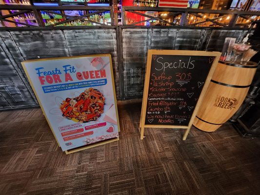 Hook & Reel Cajun Seafood & Bar by null
