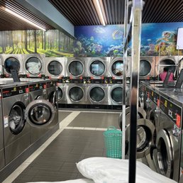 Clean and new machines Clean and new machines