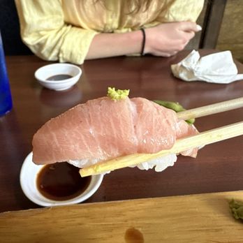 Ginza Sushi - $6 toro oishi!!! - Sushi Bars Near Me - Honolulu, Hawaii Ginza Sushi - $6 toro oishi!!! - Sushi Bars Near Me - Honolulu, Hawaii