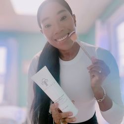SiMonet Skincare - SiMonet Skincare Owner