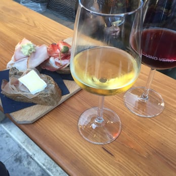 Vino Vero - Wine Bars Near Me - Venezia, VE Vino Vero - Wine Bars Near Me - Venezia, VE