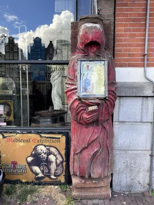 Torture Museum by null