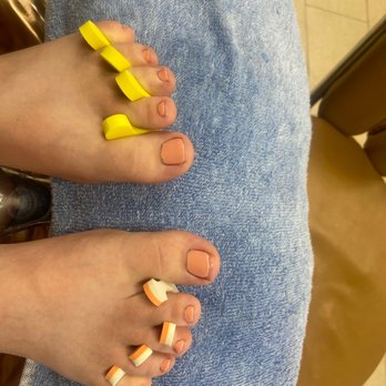 Cozy Nails and Spa - Regular pedicure - Nail Salons Near Me - Wheat Ridge, Colorado