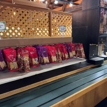 Sunwapta Falls Rocky Mountain Lodge - food items - Hotels Near Me - Jasper, Alberta Sunwapta Falls Rocky Mountain Lodge - food items - Hotels Near Me - Jasper, Alberta