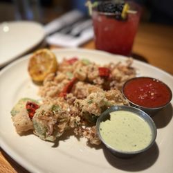 Pie Tap Pizza + Rotisserie + Bar - Calamari fritti