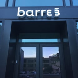 barre3 New Orleans - Downtown - Front door of barre3 South Market District