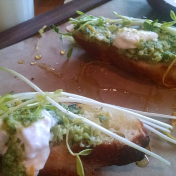 GIA MIA - Wheaton - English peas on toast - Italian Near Me - Wheaton, Illinois GIA MIA - Wheaton - English peas on toast - Italian Near Me - Wheaton, Illinois