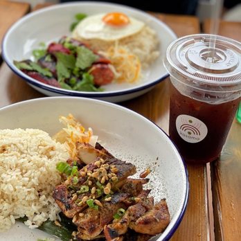 Kasama - Chicken adobo, Filipino breakfast - Filipino Near Me - Chicago, Illinois Kasama - Chicken adobo, Filipino breakfast - Filipino Near Me - Chicago, Illinois