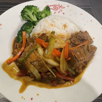 Cheeky Chat Eatery - Curry Beef Brisket - Hong Kong Style Cafe Near Me - Toronto, Ontario