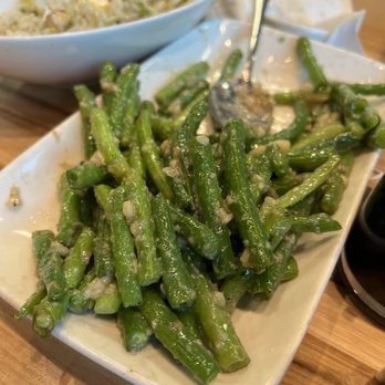 dan modern chinese - string beans with garlic - Chinese Near Me - Manhattan Beach, California dan modern chinese - string beans with garlic - Chinese Near Me - Manhattan Beach, California