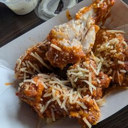 Outlaw Wings - Spicy garlic Parmesan