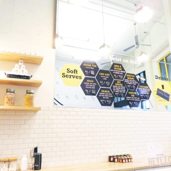 Soft Peaks - Ice Cream & Frozen Yogurt Near Me - Vancouver, British Columbia