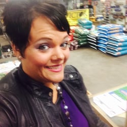 Green's Outdoor& More - Feed galore