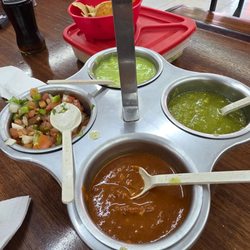 Tacos El Molcajete