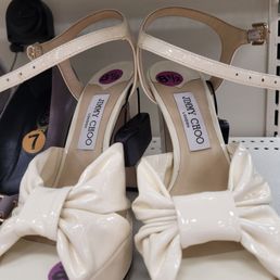 I didn't expect they have Jimmy Choo shoes $$$