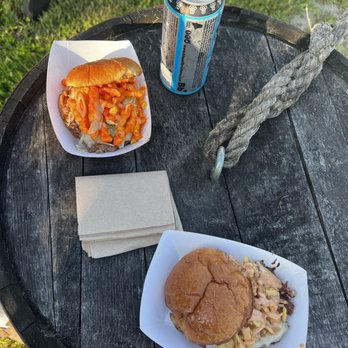 Mow's Munchies - Food Trucks Near Me Mow's Munchies - Food Trucks Near Me
