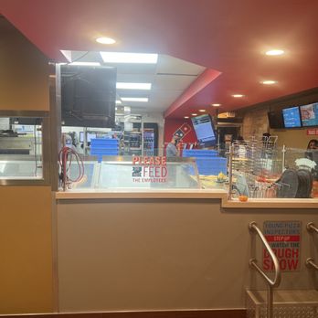 Domino's Pizza - The restaurant is clean and the tables are clean and it's a perfect ambiance - Pizza Near Me - San Diego, California Domino's Pizza - The restaurant is clean and the tables are clean and it's a perfect ambiance - Pizza Near Me - San Diego, California