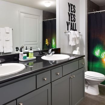 The Guild Red River - Even our bathrooms have swag - Hotels Near Me - Austin, Texas The Guild Red River - Even our bathrooms have swag - Hotels Near Me - Austin, Texas