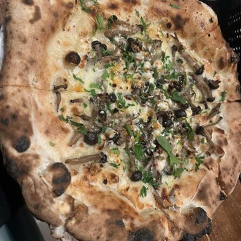 Doppio Zero Campbell - Fungo Pizza - Italian Near Me - Campbell, California