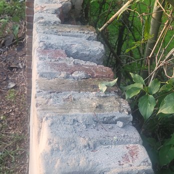 Bayou Brick Masonry & Stuco - They broke bricks in half to hide where I couldn't see them. - Masonry/Concrete Near Me - Baton Rouge, Louisiana