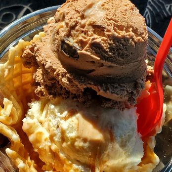 Bruster's Real Ice Cream - Ice Cream & Frozen Yogurt Near Me - Greenville, South Carolina
