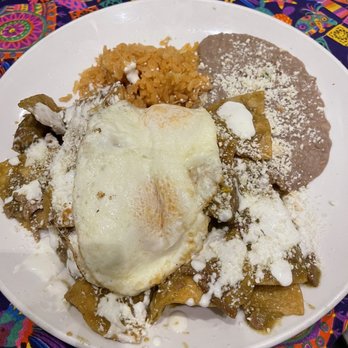 Super Antojitos - Chile verde pork chilaquiles - Mexican Near Me - Orange, California