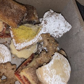 Zeppieri & Sons Bakery - cookies - Bakeries Near Me - Bronx, New York Zeppieri & Sons Bakery - cookies - Bakeries Near Me - Bronx, New York