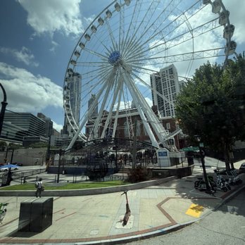 Tea Around Town - Ferris wheel - Bus Tours Near Me - Atlanta, Georgia Tea Around Town - Ferris wheel - Bus Tours Near Me - Atlanta, Georgia