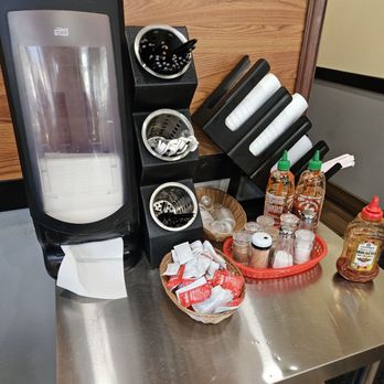 Cairo's Gyros - Condiments and utensils station - Mediterranean Near Me - Gilbert, Arizona