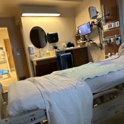 UT Medical Center - Private room