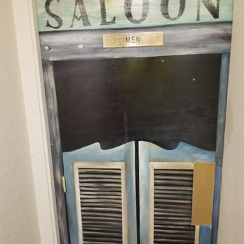 Horse Heaven Saloon - head - Gastropubs Near Me - Prosser, Washington