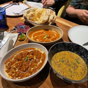 Dancing Yak - Butter chicken, paneer tikka, daal makhani and Garlic Naan - Himalayan/Nepalese Near Me - San Francisco, California